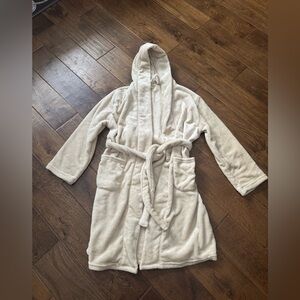 Summer & Rose Cream Cozy Robe - XS/S/M